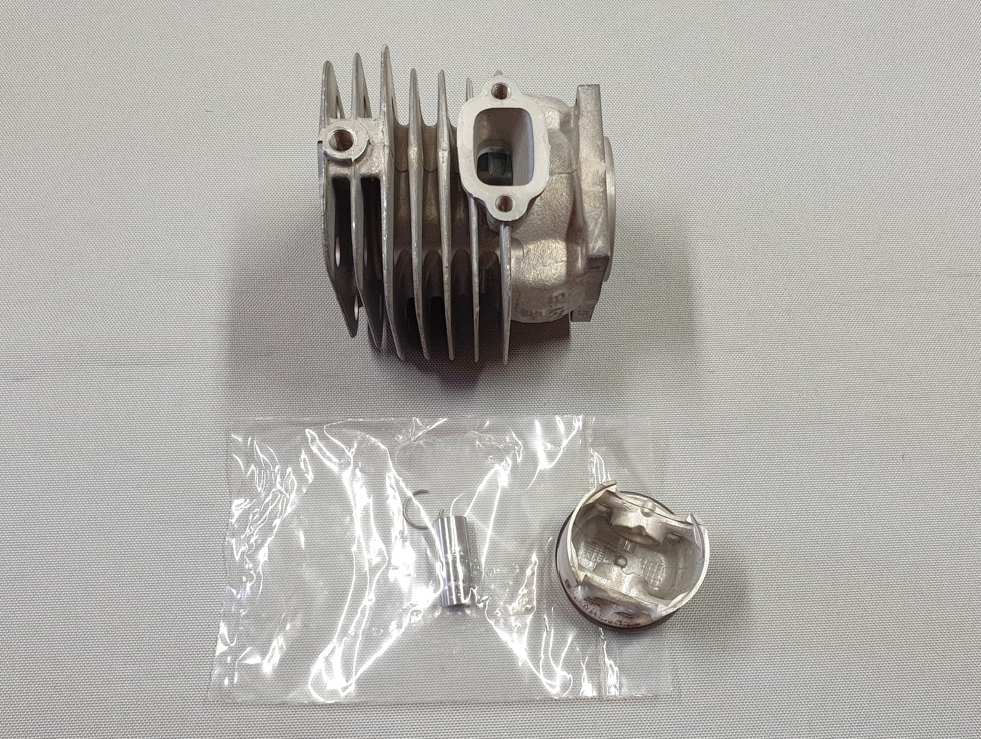 Nouveau authentique Makita 029130002 Assemblage des cylindres et du piston DCS600