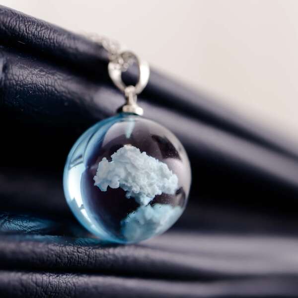 Blue Sky - A unique necklace