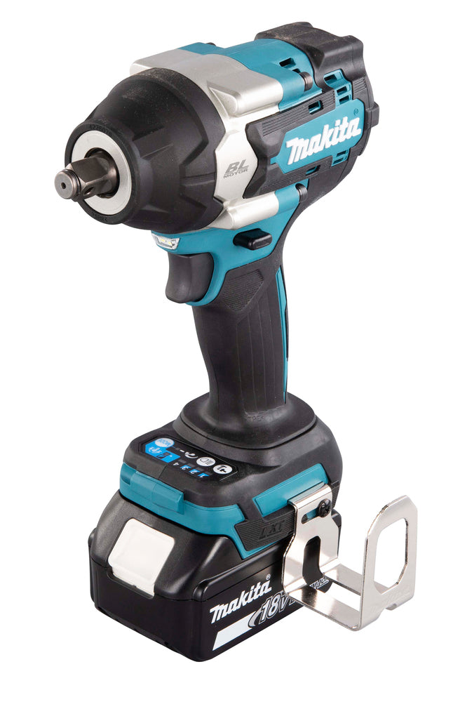 Makita DTW700RTJ Cordless Impact Wrench 18V, 2x5.0Ah Li-ion, 700/1000 Nm, 1/2", LED, MAKPACK