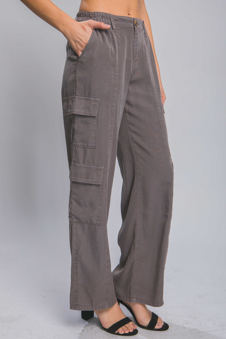 Full-length Tencel Pants With Cargo Pockets