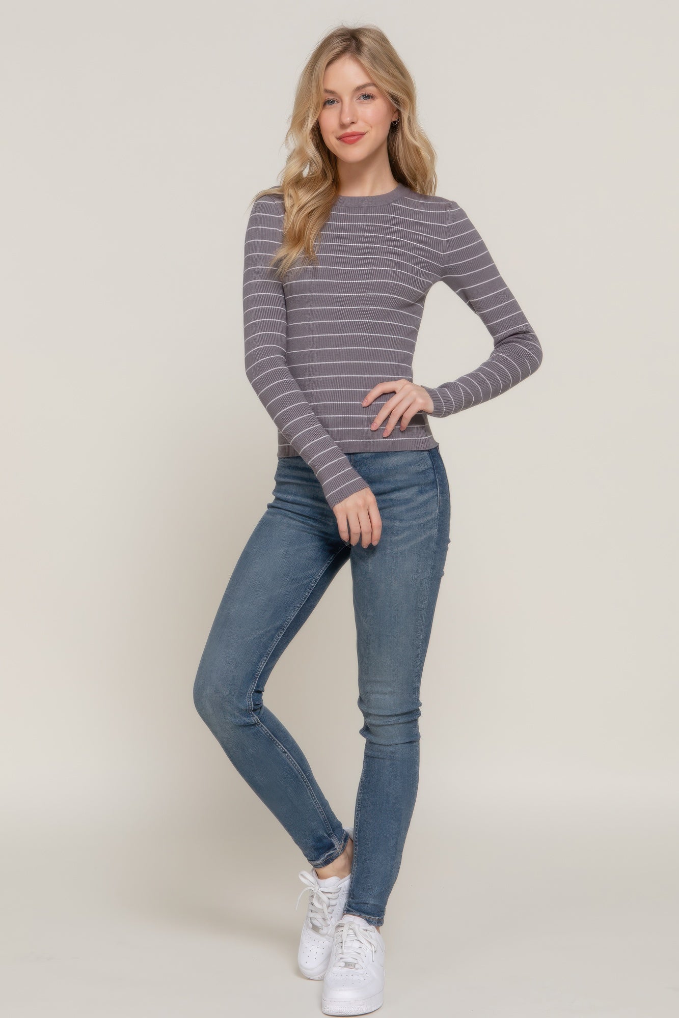 Long slv crew neck stripe sweater