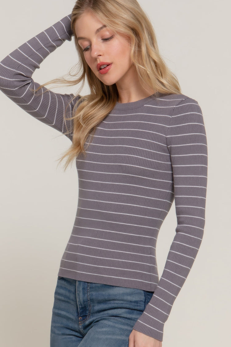 Long slv crew neck stripe sweater