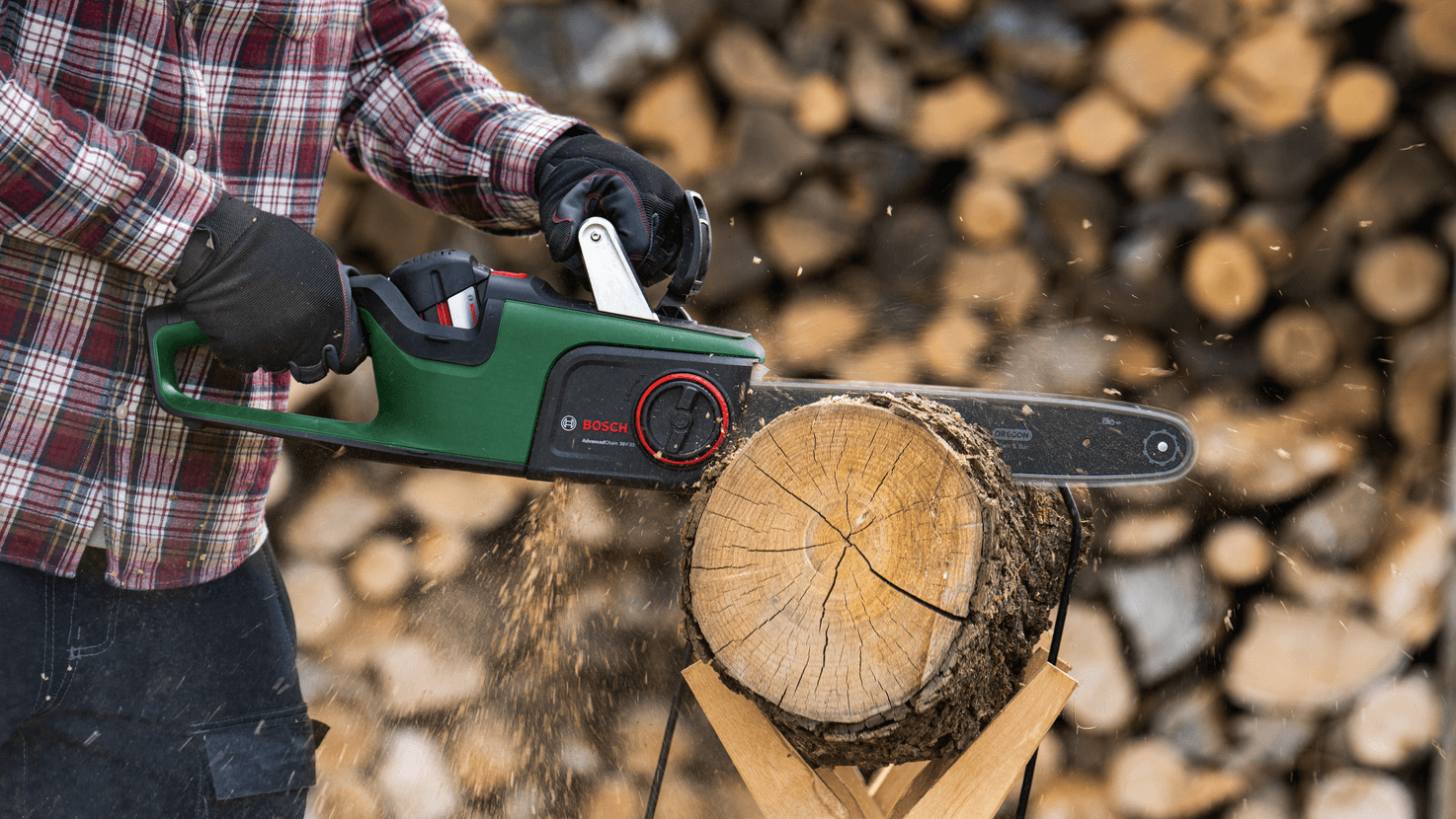 New Genuine Bosch 06008B8601 Chain 36V-35-40 Cordless Chainsaw