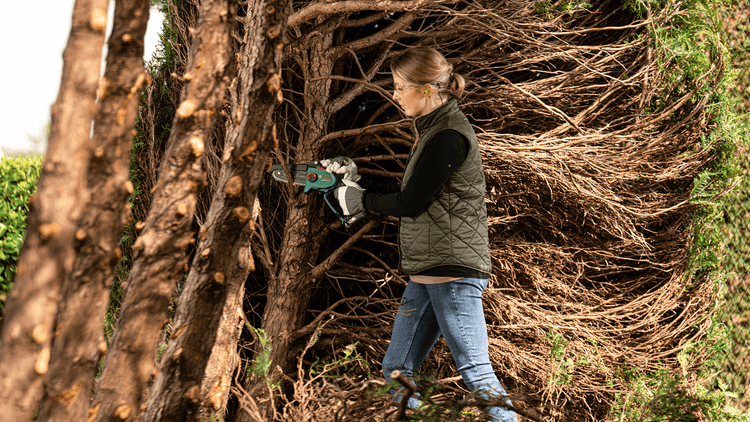 New Genuine Bosch 06008B8901 Chain 18V-15-7 Cordless Chainsaw