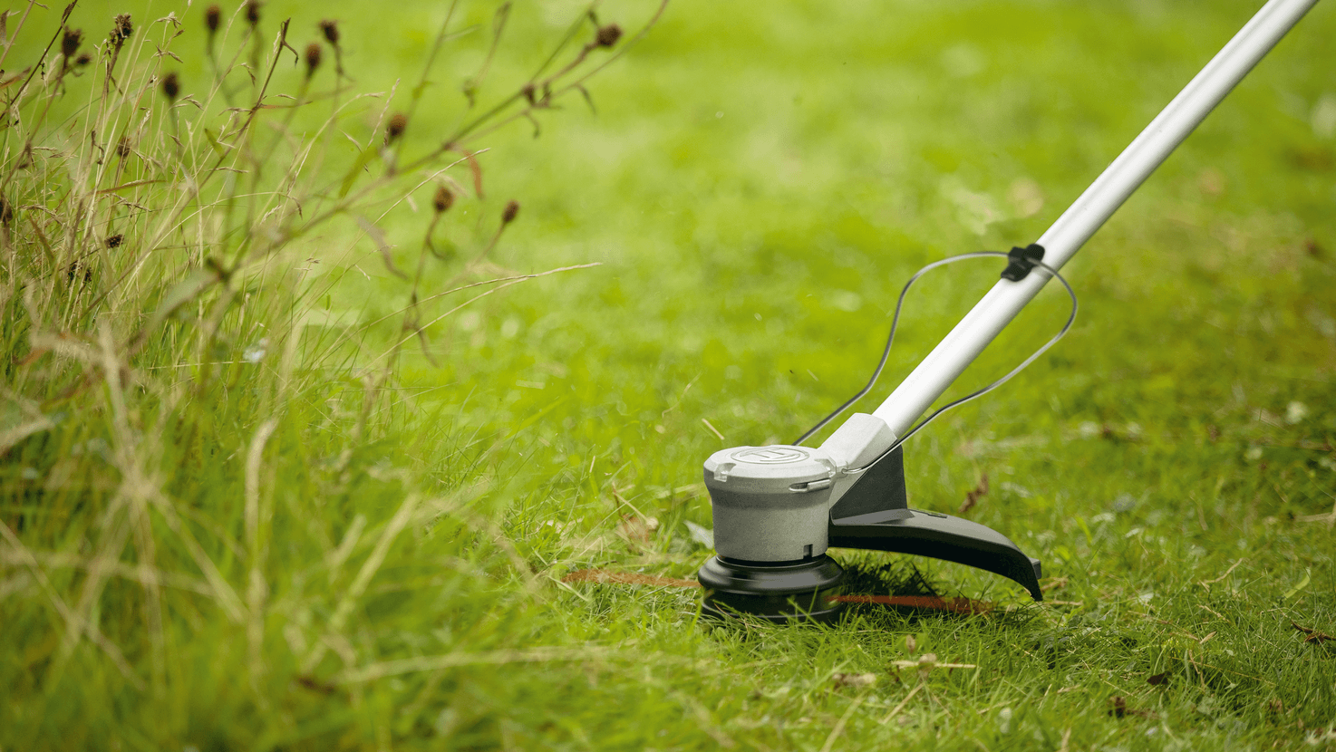 New Genuine Bosch 06008C1K01 GrassCut 36V-33 Cordless Grass Trimmer