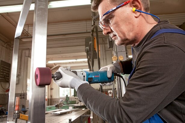 New Genuine Bosch 0601222100 GGS 8 CE Professional Straight Grinder