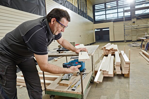 New Genuine Bosch 06015A1001 GST 12V-70 Professional Cordless Jigsaw