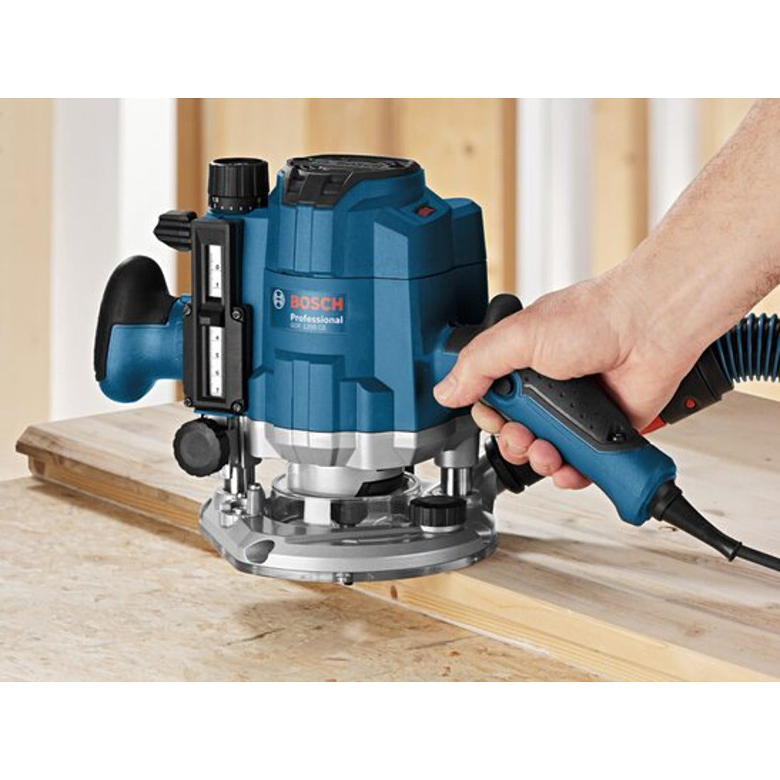 New Genuine Bosch 0601626000 GOF 1250 CE Professional Router
