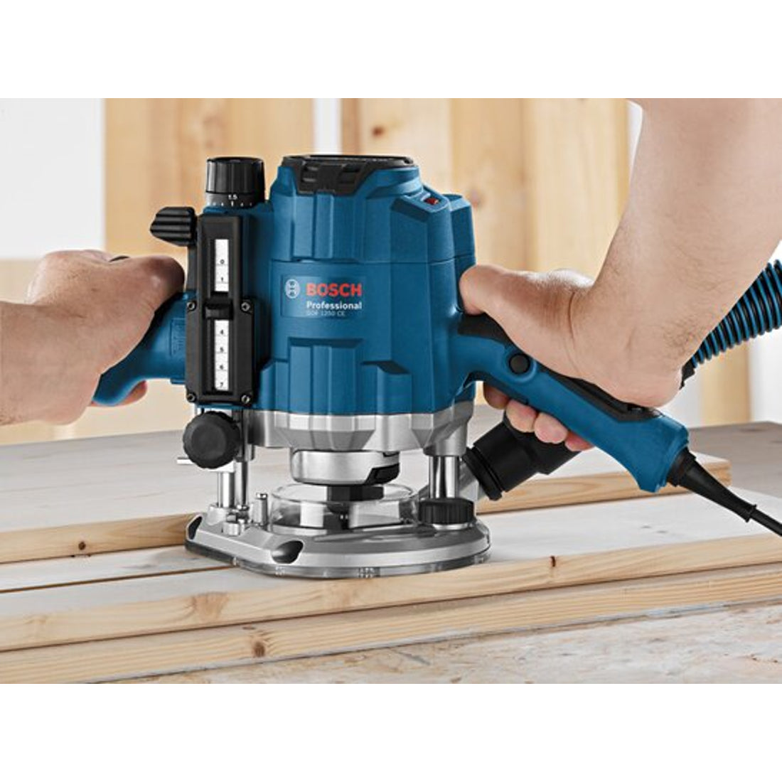 New Genuine Bosch 0601626000 GOF 1250 CE Professional Router