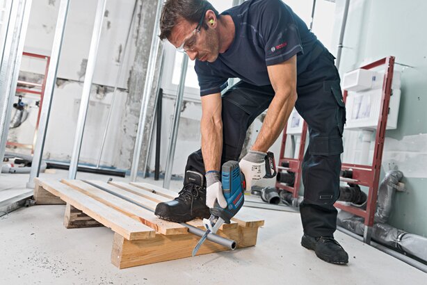 New Genuine Bosch 06016A5001 GSA 18V-LI C Professional Cordless Reciprocating