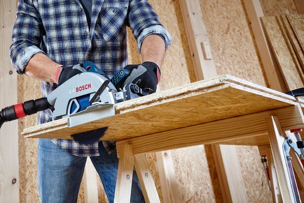 New Genuine Bosch 06016B5100 GKS 18V-68 GC Professional Cordless Circular Saw