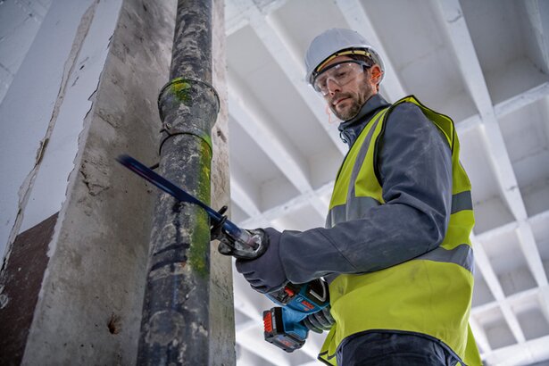 New Genuine Bosch 06016C0000 GSA 18V-28 Professional Cordless Reciprocating Saw