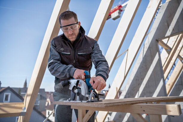 New Genuine Bosch 06016C1201 GKS 18V-57-2 Professional Cordless Circular Saw