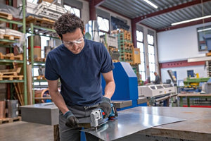 New Genuine Bosch 0601926300 GSC 18V-16 E Professional Cordless Metal Shear