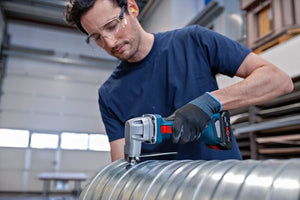 New Genuine Bosch 0601926300 GSC 18V-16 E Professional Cordless Metal Shear