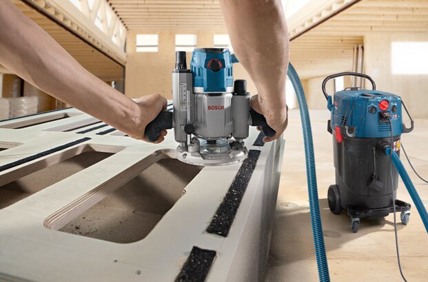 New Genuine Bosch 06019C3300 GAS 55 M AFC Professional Corded Dust Extractor