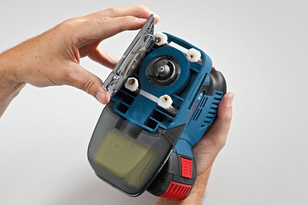 New Genuine Bosch 06019D0202 GSS 18V-10 Professional Cordless Orbital Sander