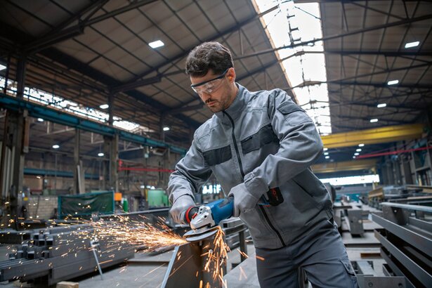 New Genuine Bosch 06019H6A00 GWS 18V-15 P Professional Cordless Angle Grinder