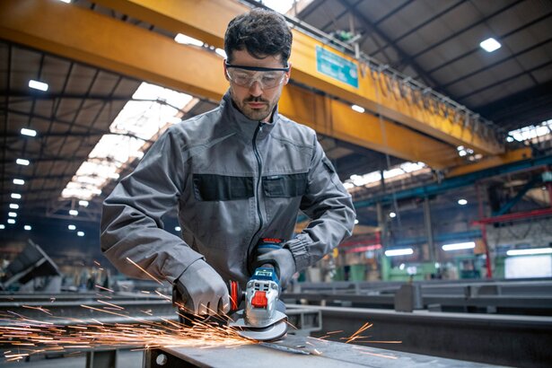 New Genuine Bosch 06019H6G00 GWX 18V-15 PSC Professional Cordless Angle Grinder