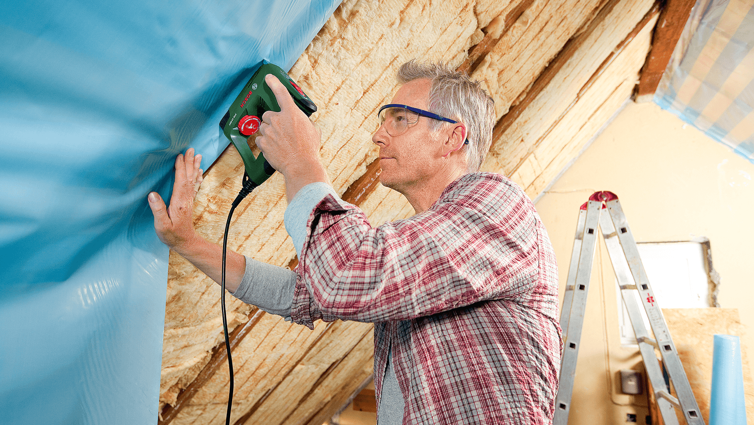 New Genuine Bosch 0603265520 PTK 14 EDT Tacker