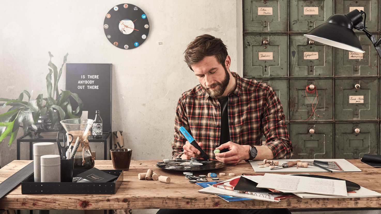 New Genuine Bosch 06032A2102 Gluey Cordless Hot Glue Pen