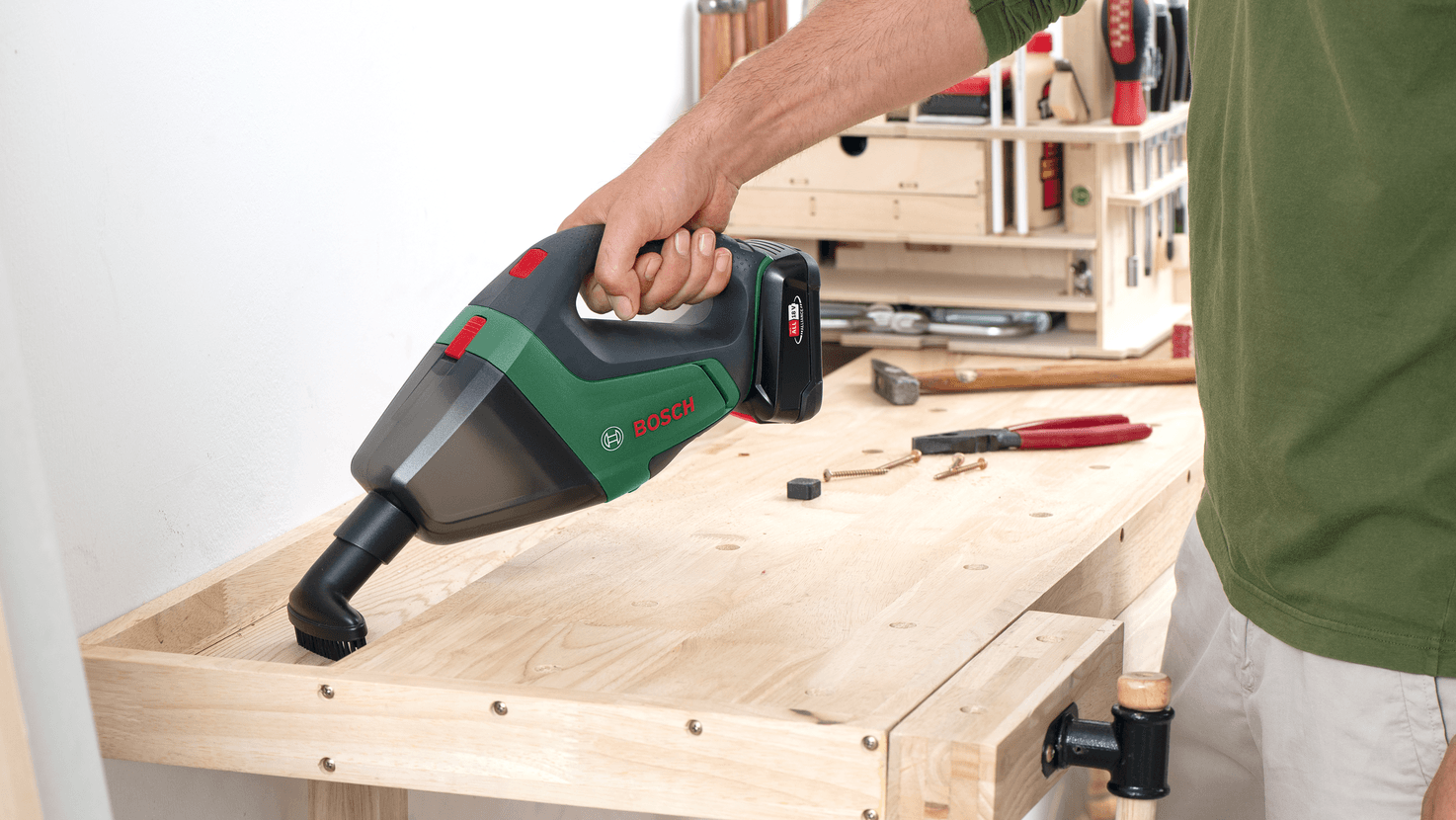 New Genuine Bosch 06033B9102 Vac 18 Cordless Vacuum Cleaner