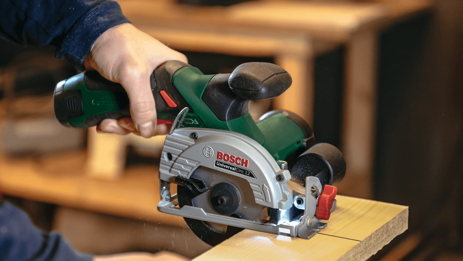 New Genuine Bosch 06033C7002 Circ 12 Cordless Circular Saw