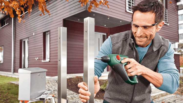 New Genuine Bosch 060398400C Uneo Cordless Rotary Hammer