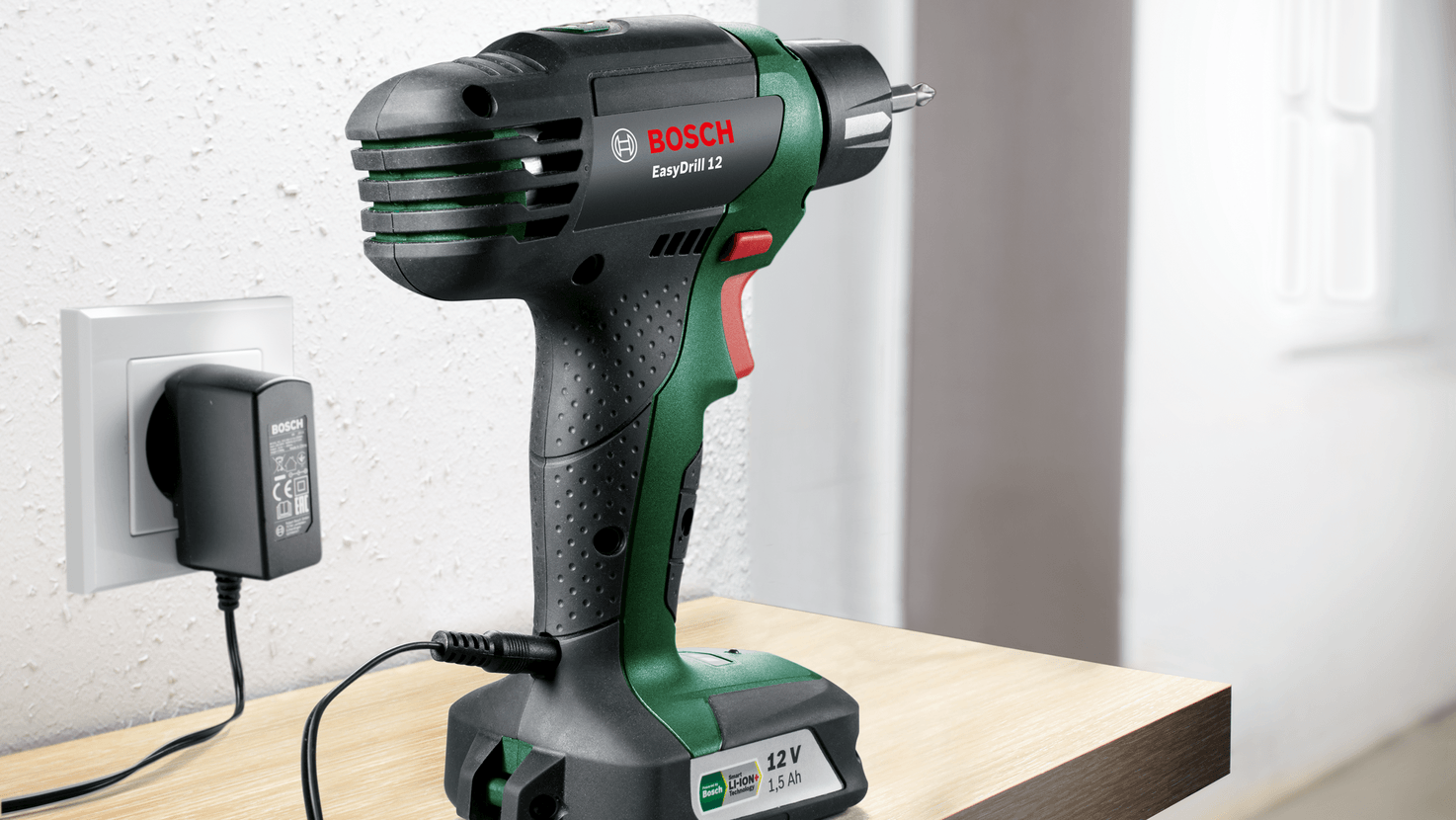 New Genuine Bosch 06039B3000 Drill 12 Cordless Drill/Driver