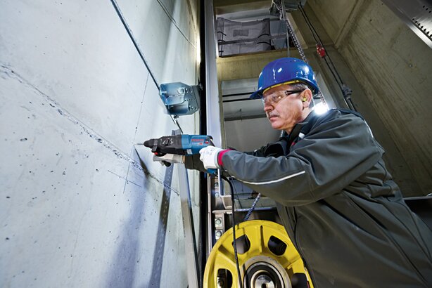 New Genuine Bosch 06112A3000 GBH 2-26 Professional Rotary Hammer with SDS plus