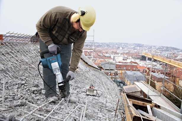 New Genuine Bosch 0611336000 GSH 11 VC Professional Demolition Hammer with SDS