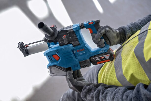 New Genuine Bosch 0611924000 GBH 18V-22 Professional Cordless Rotary Hammer