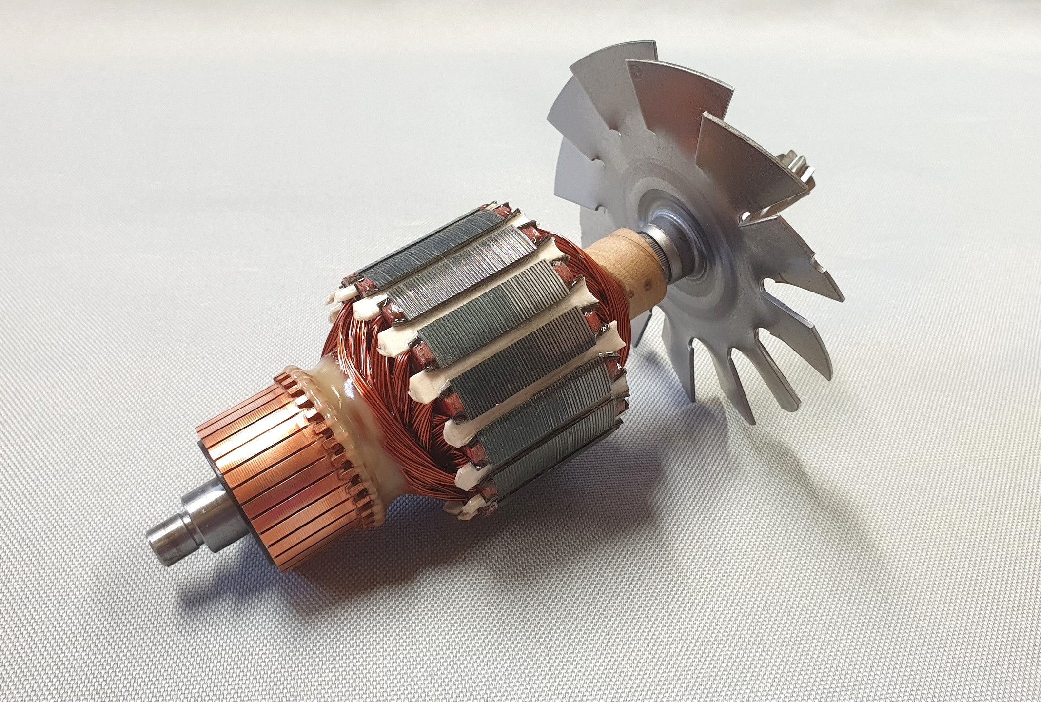 New Genuine Bosch 1619X01696 Armature for GKS 65, GKS 65 CE, GKS 65 G