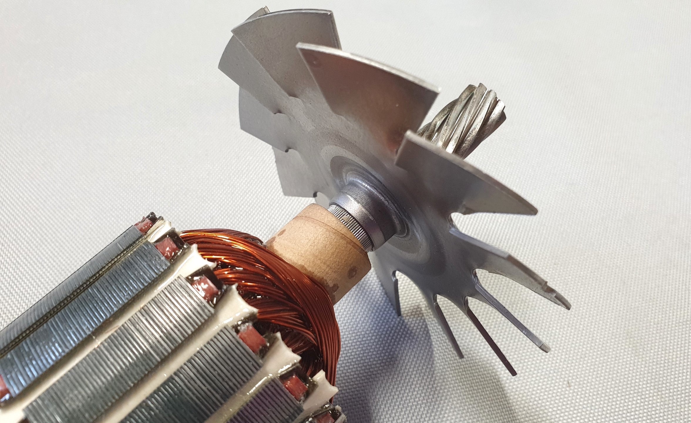 New Genuine Bosch 1619X01696 Armature for GKS 65, GKS 65 CE, GKS 65 G