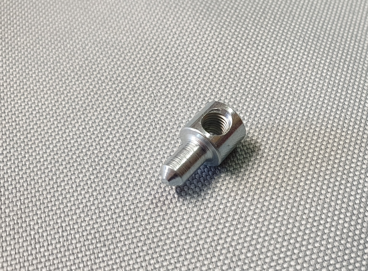 New Genuine Makita 001213020 Nut With Pivot for DCS430 DCS520 DCS5200I