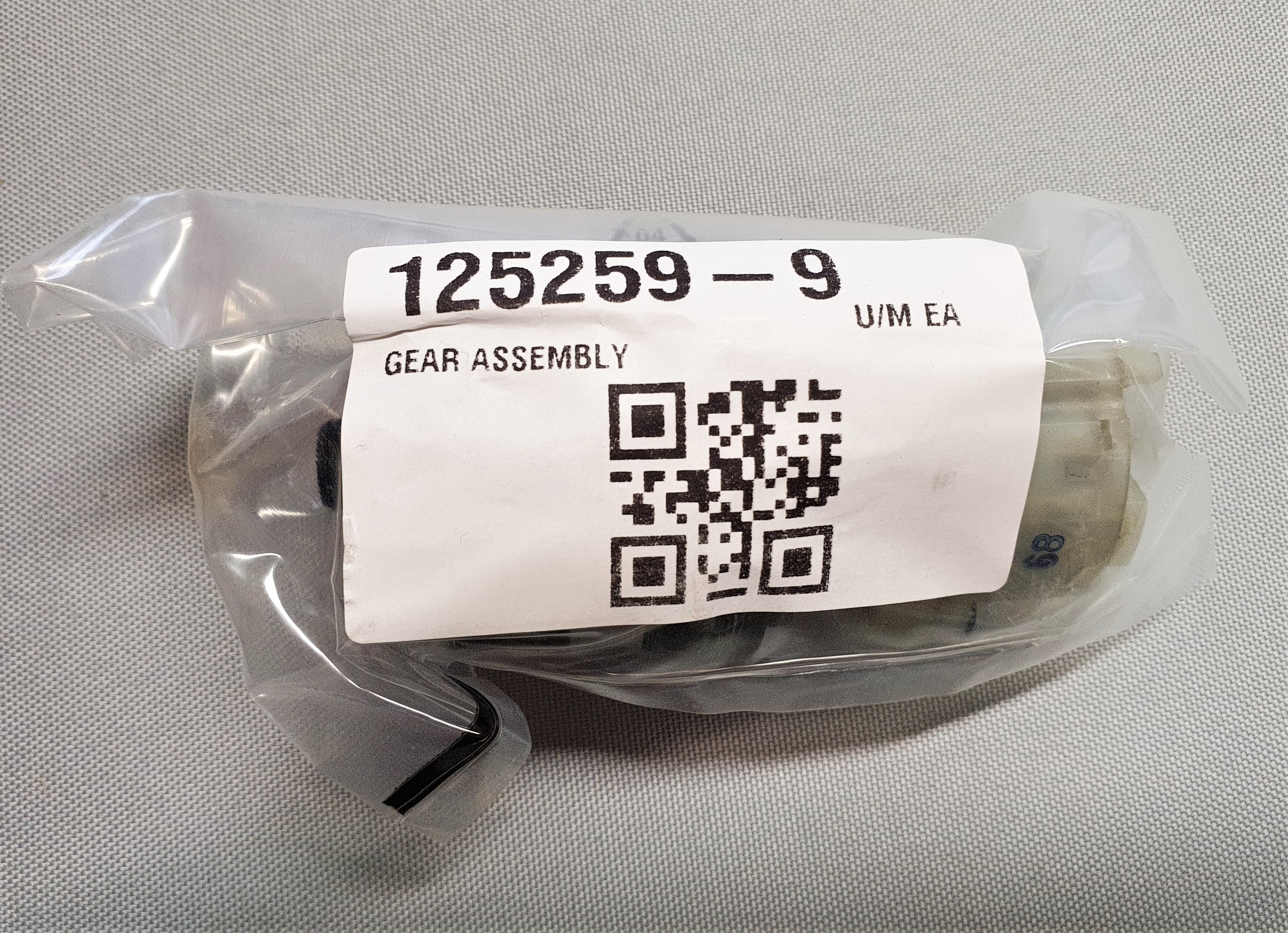 New Genuine Makita 125259-9 Gear Assembly for 8270D 8280D