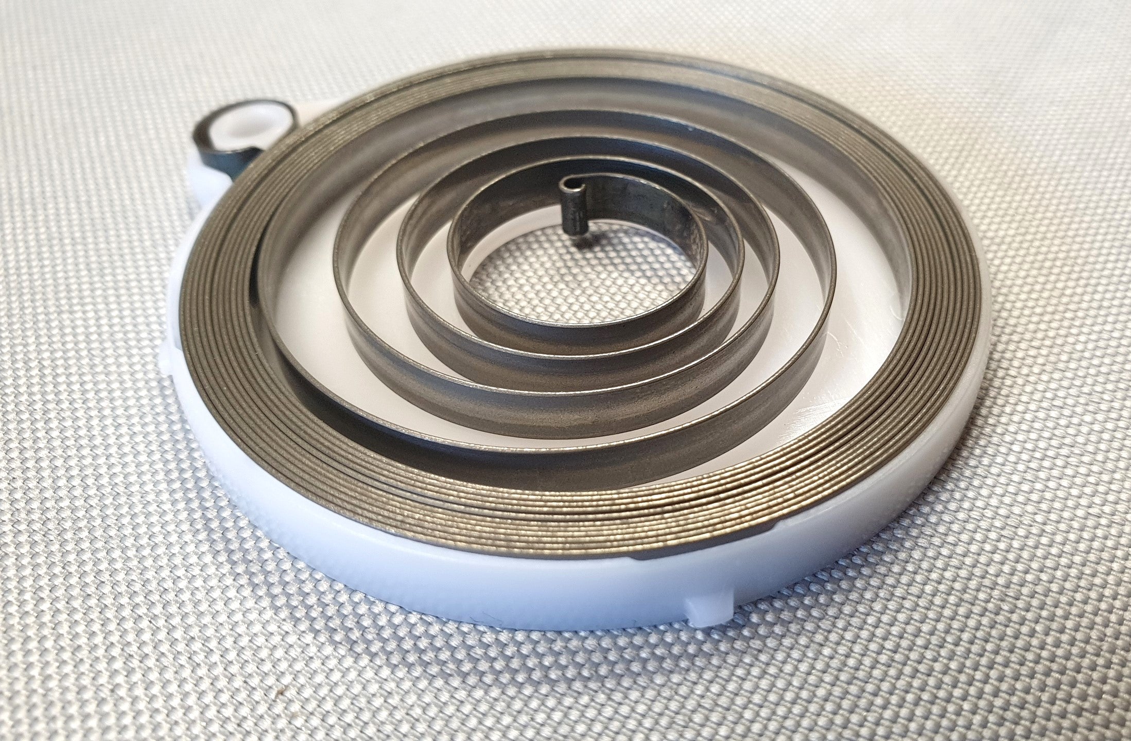 New Genuine Makita 140587-1 Return Spring CPL. for EK7301 EK8100