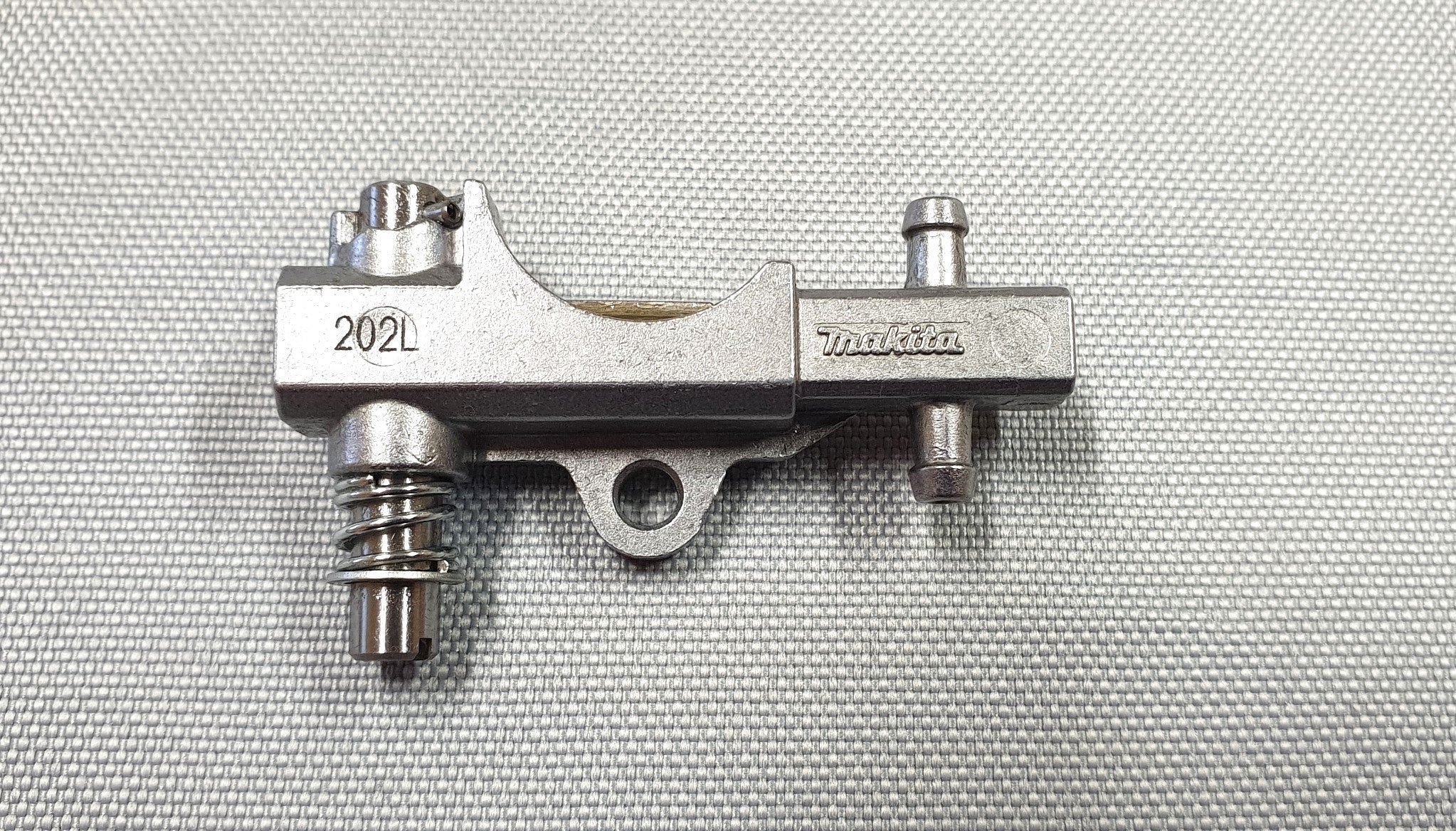 New Genuine Makita 142156-4 Oil Pump Complete for UC4041A UC4051A