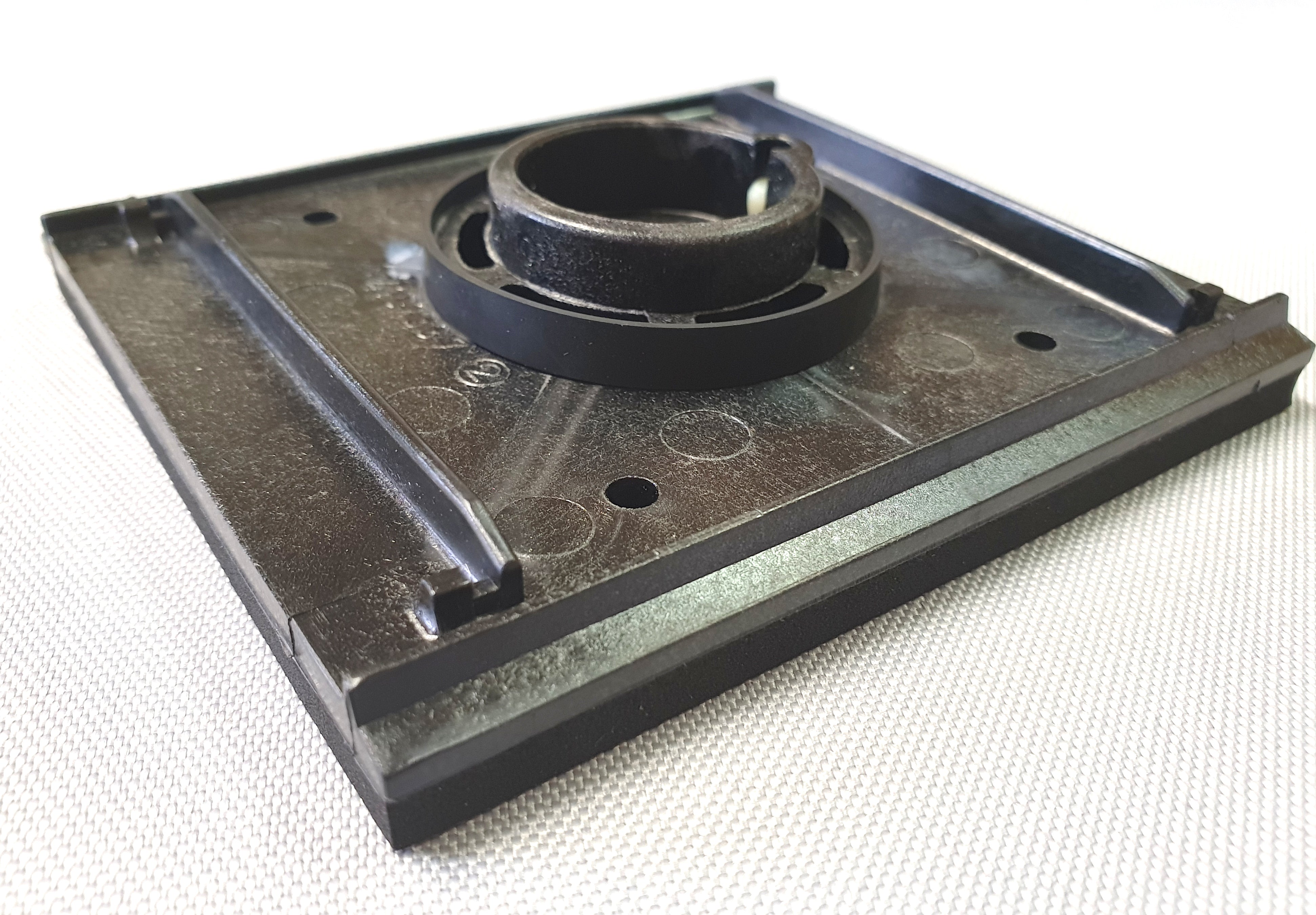 New Genuine Makita 154657-0 Base Complete for BO4553