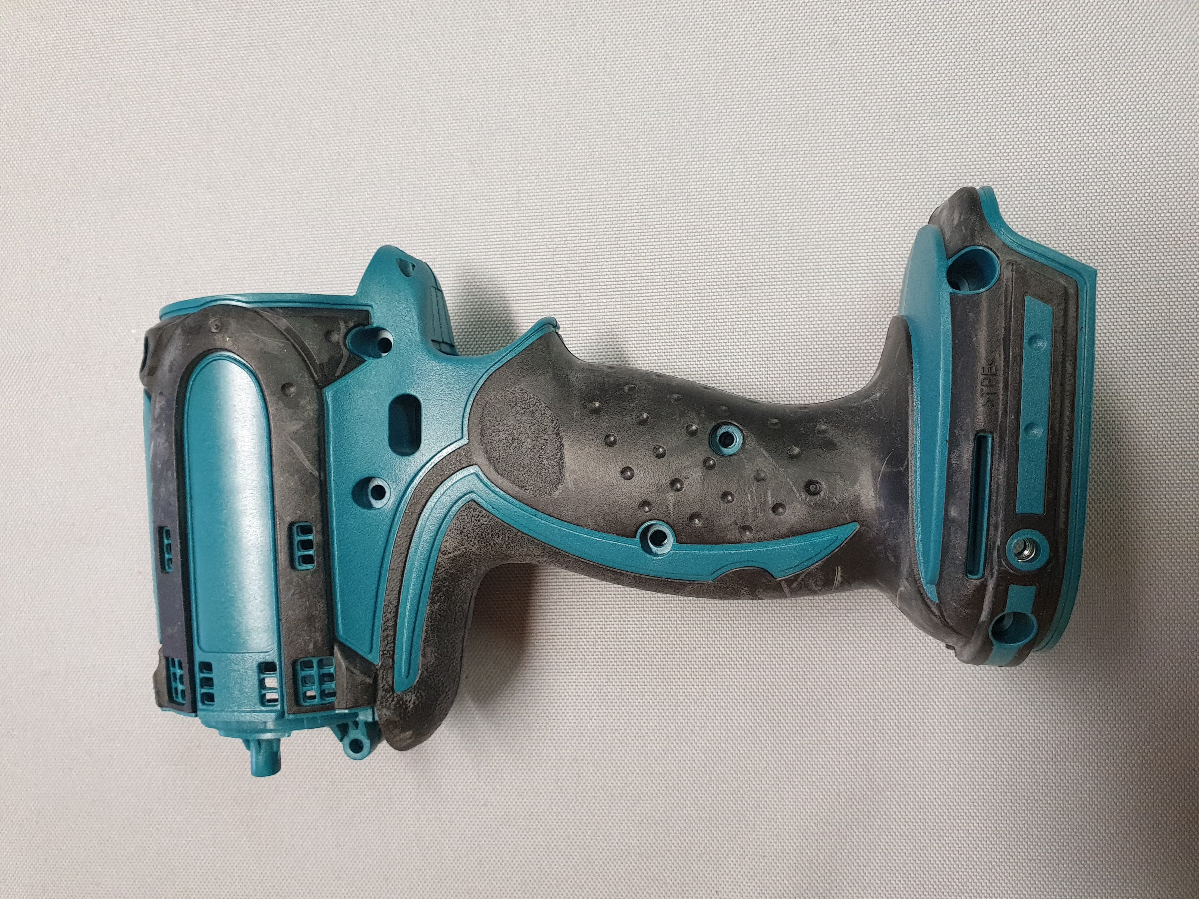 New Genuine Makita 188238-8 housing set for DF452D BHP452