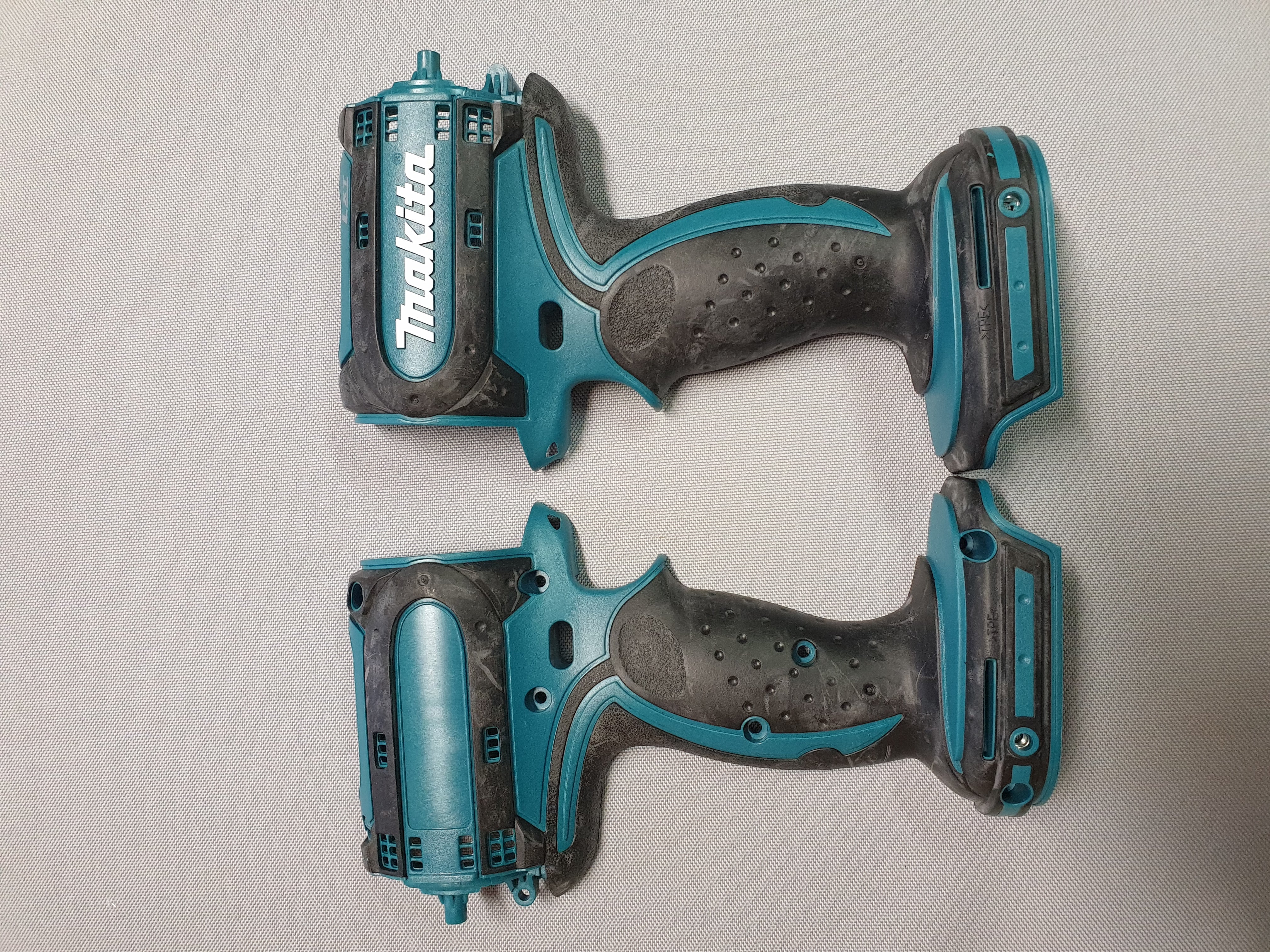 New Genuine Makita 188238-8 housing set for DF452D BHP452