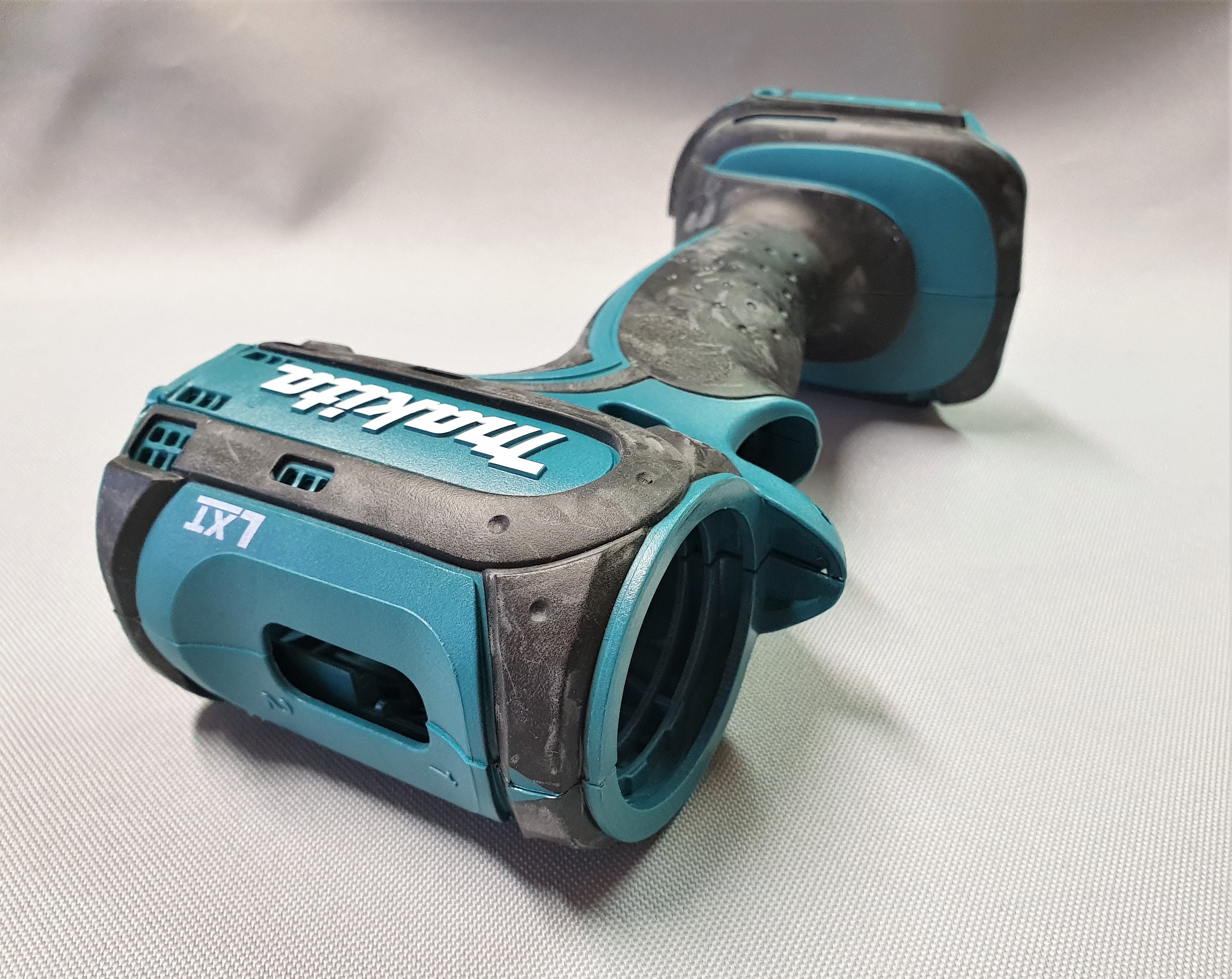 New Genuine Makita 188238-8 housing set for DF452D BHP452