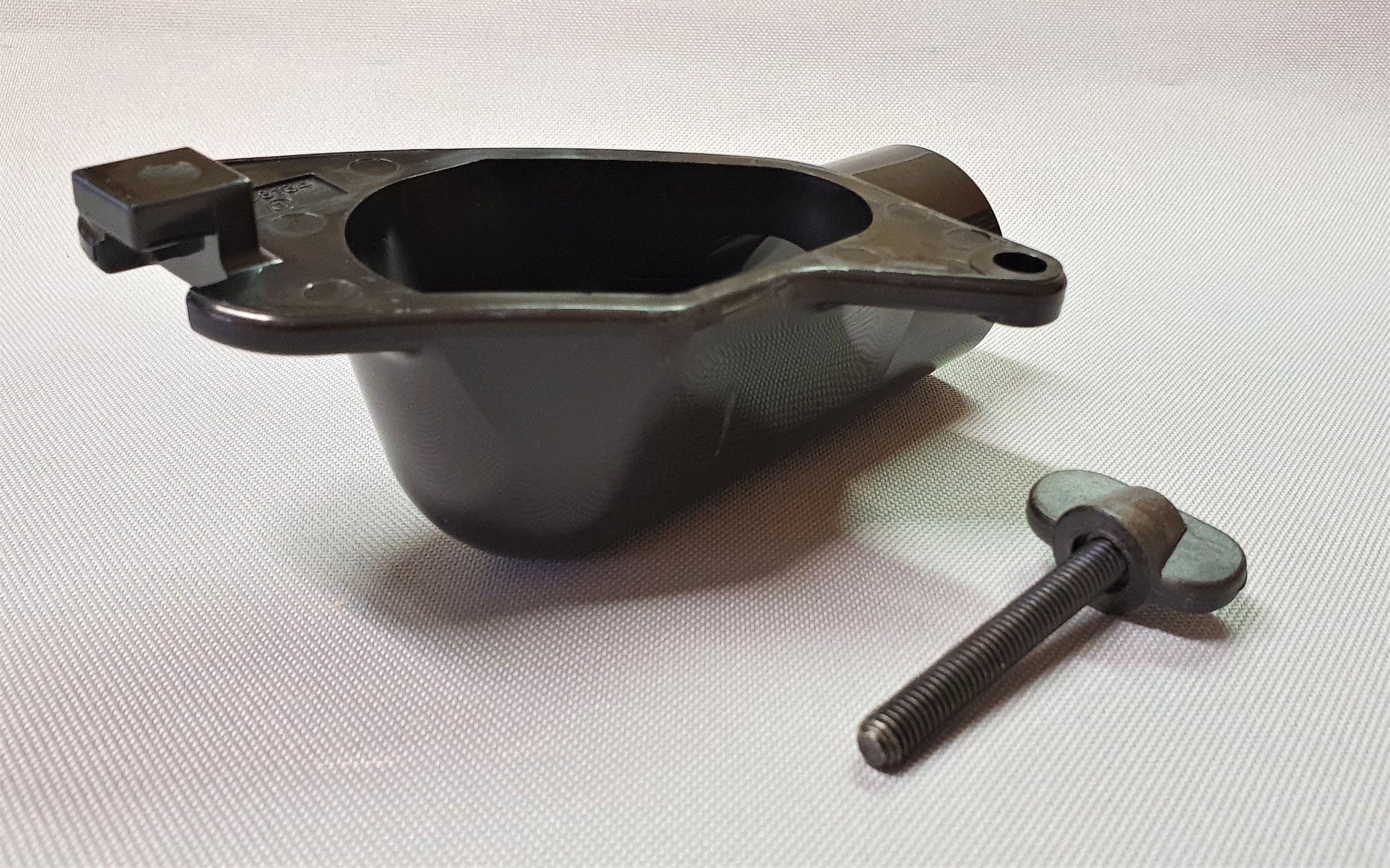 New Genuine Makita 192490-2 Plastic Dust Nozzle Set for 5143R