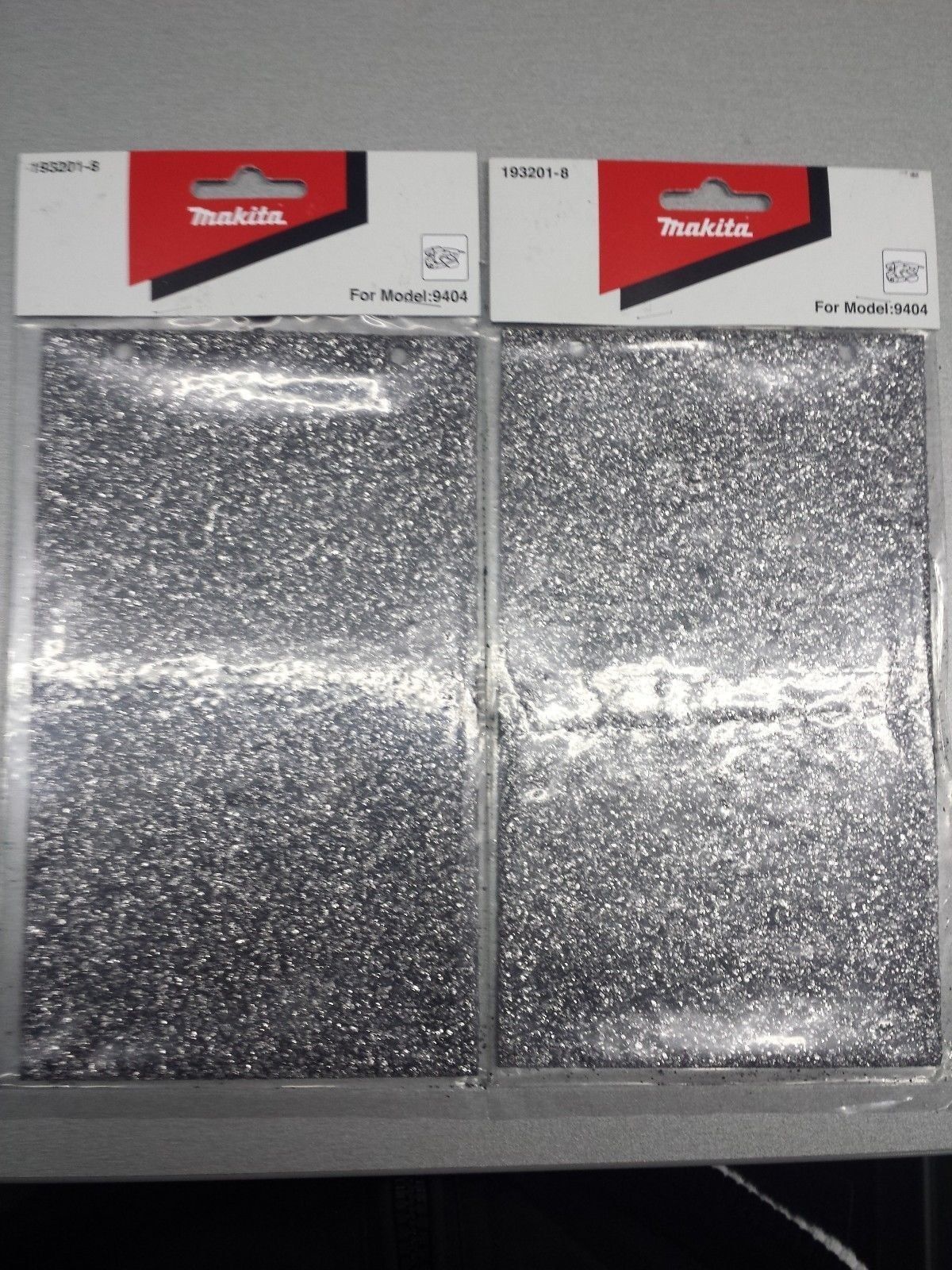 New Genuine Makita 193201-8 2pcs Carbon Plate 9404