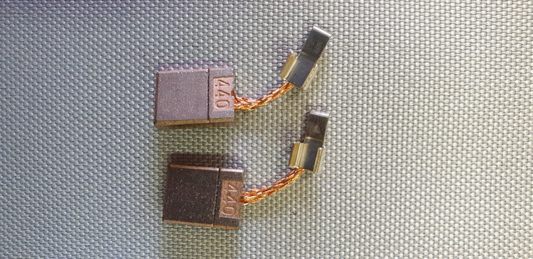 New Genuine Makita 194427-5 Carbon Brushes CB440 for BDF440 BDF441 BHP451 DF451D