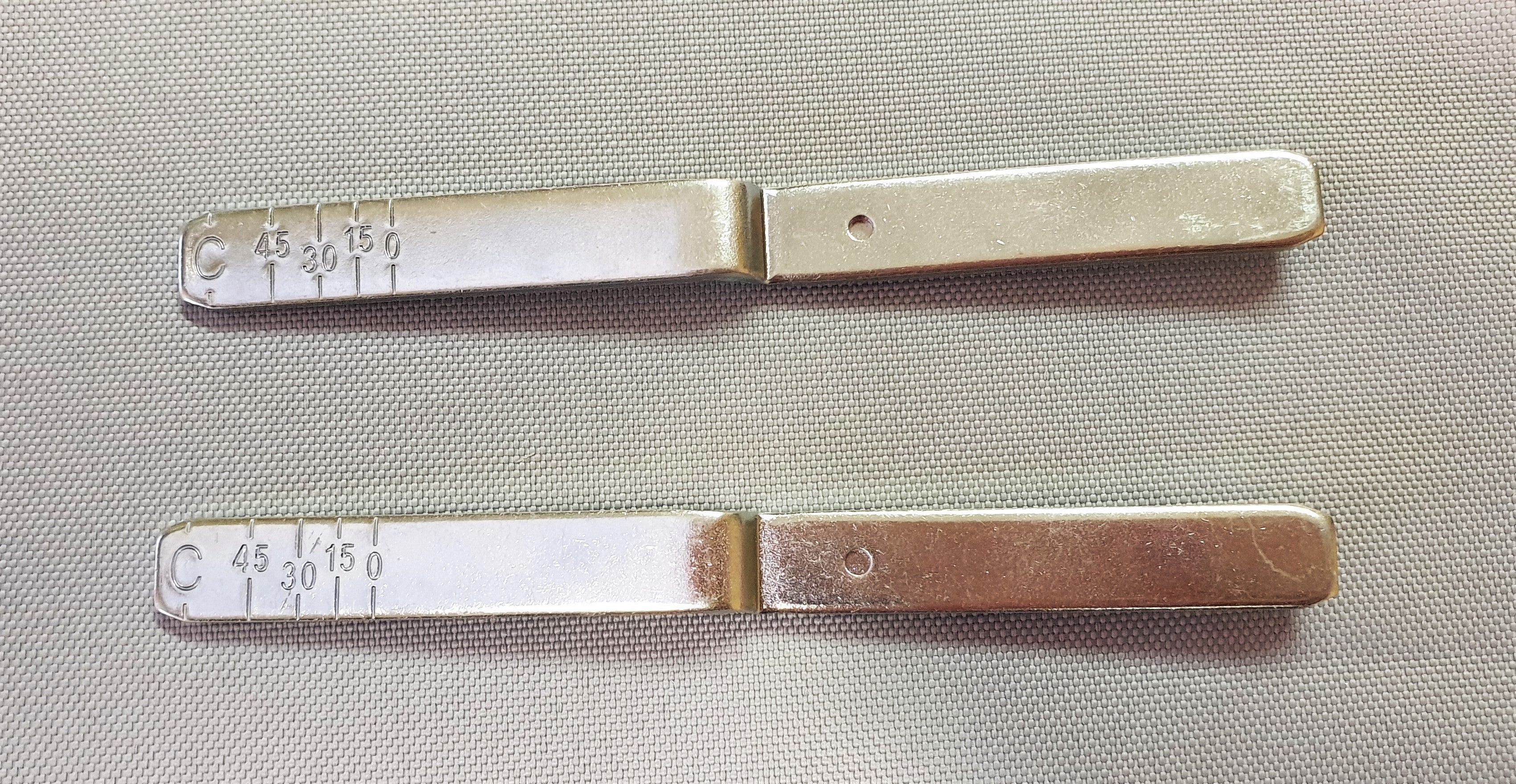 New Genuine Makita 196994-6 Guide Rail Adapter Holder C for 197005-0 HS7601 2pc