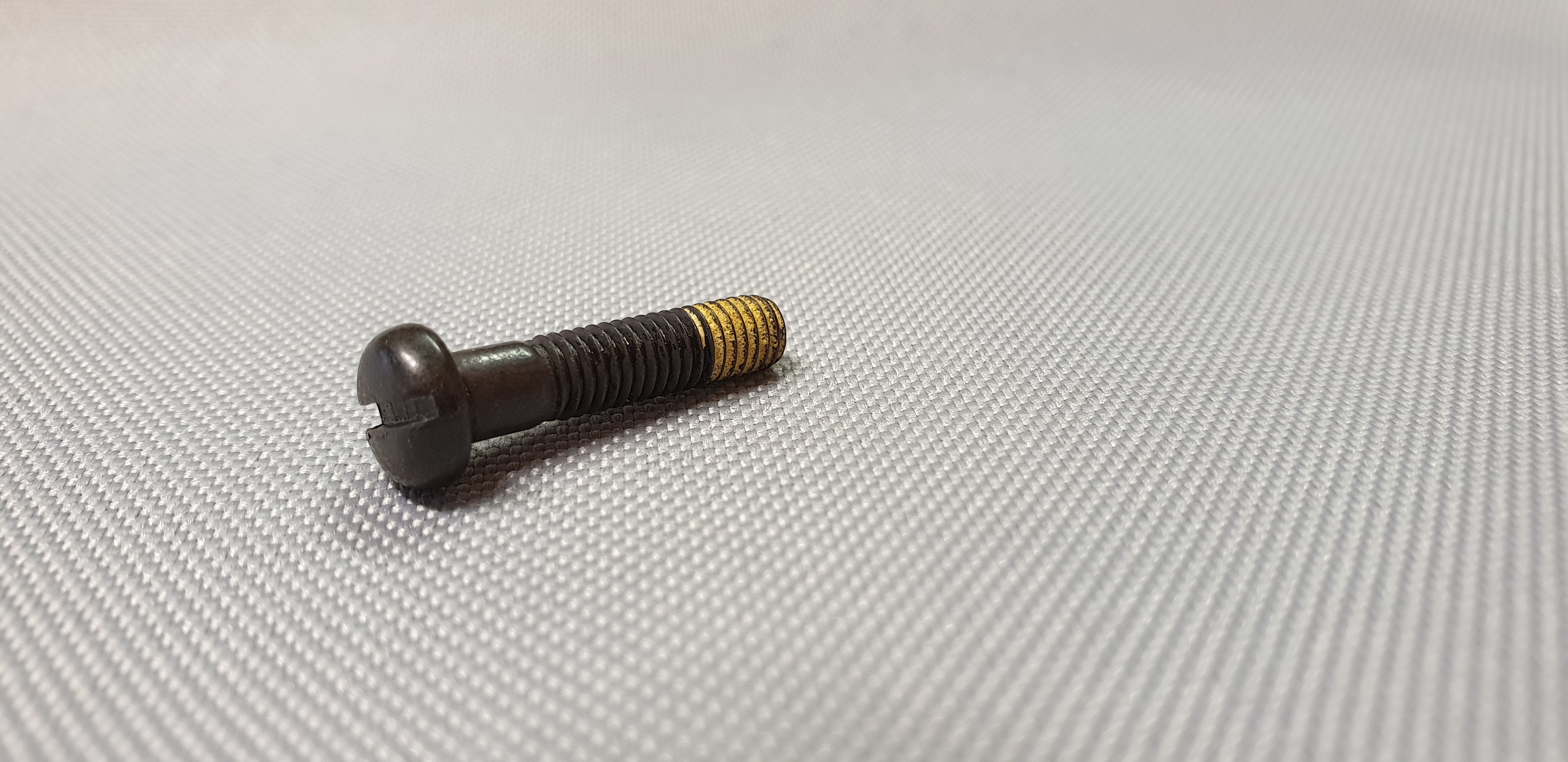 New Genuine Makita 251451-2 Pan Head Screw M5X22 for 6220D