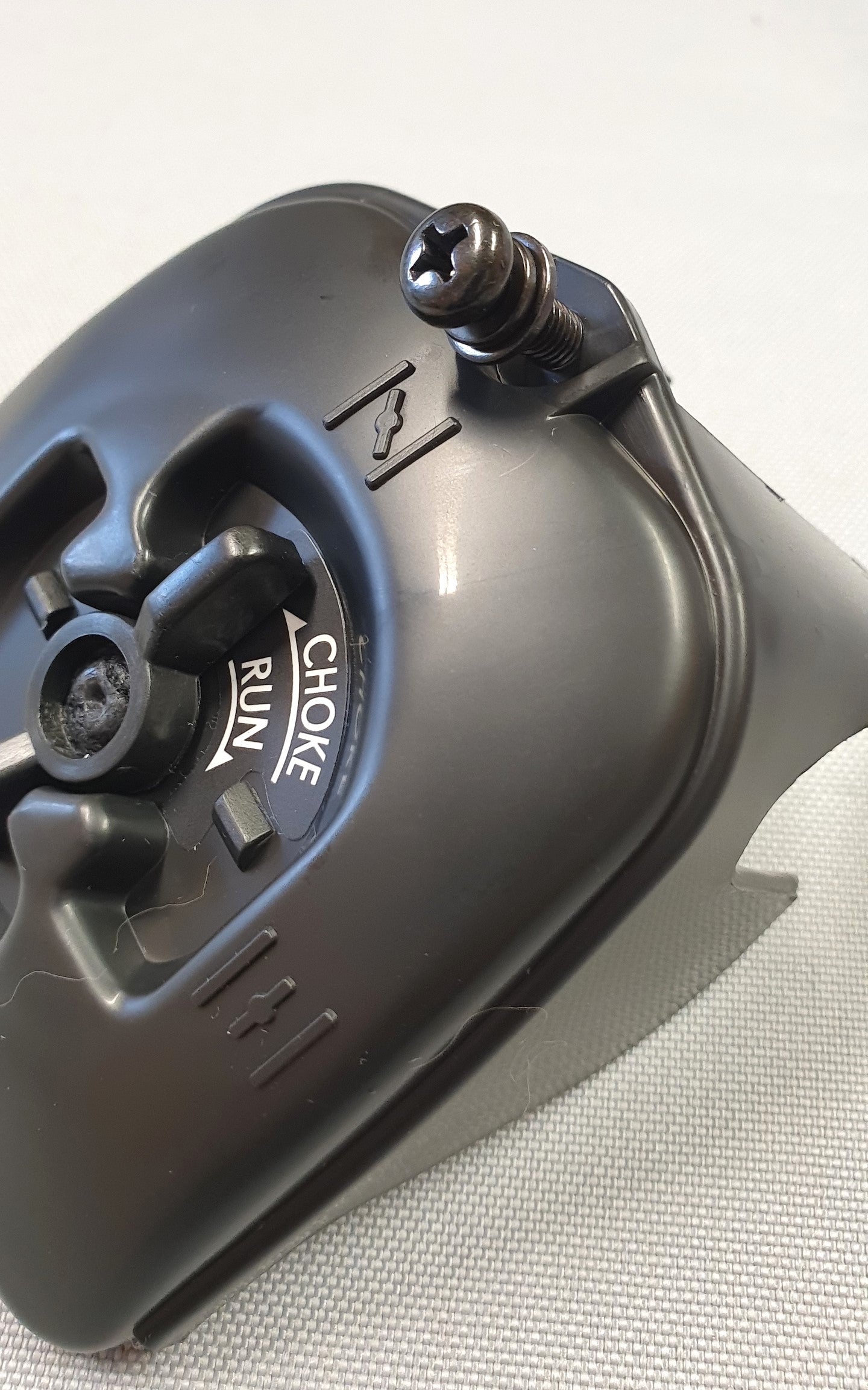 New Genuine Makita 351020320 Air Filter Cover MS230C, MS231C, MS260C, MS260U