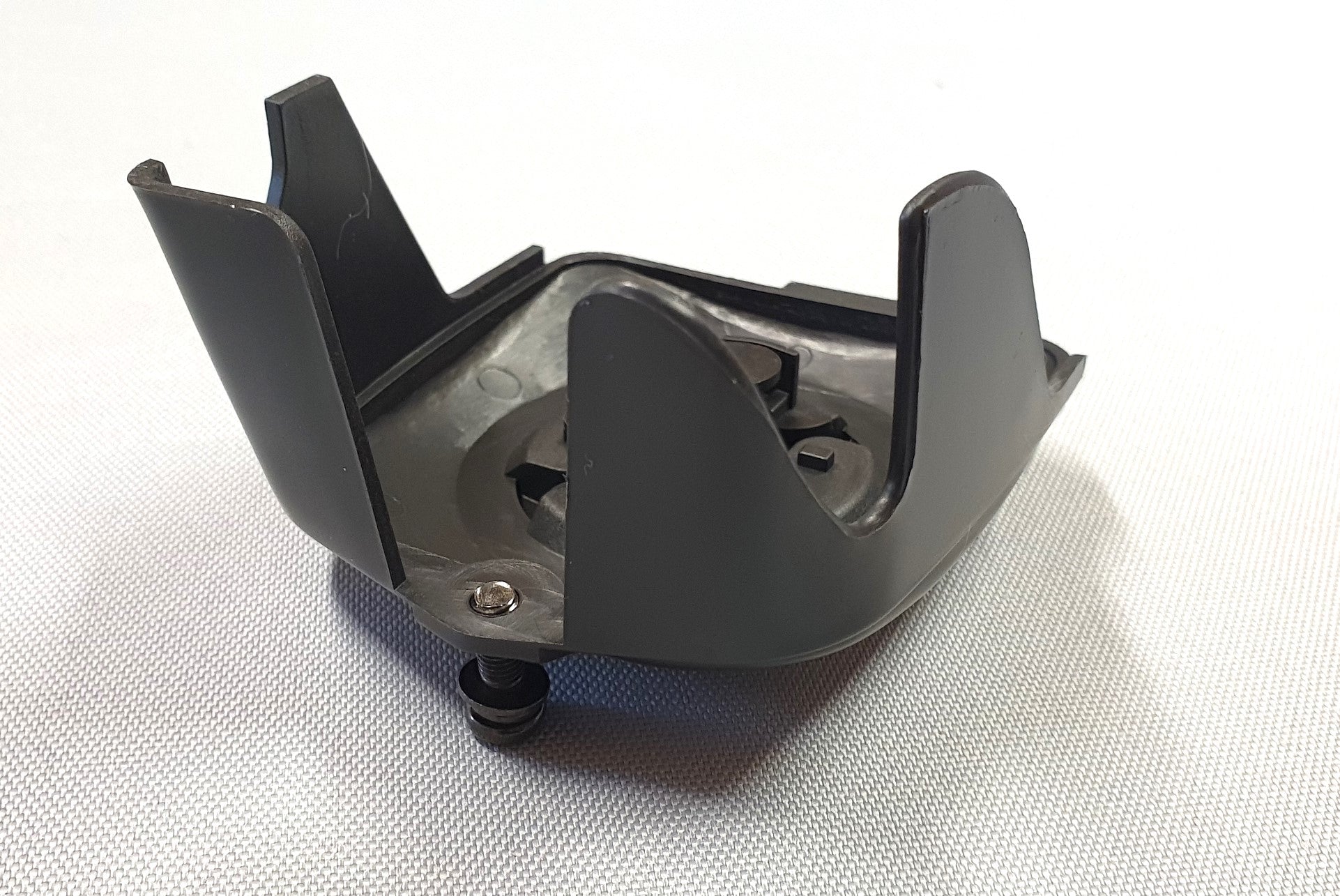 New Genuine Makita 351020320 Air Filter Cover MS230C, MS231C, MS260C, MS260U