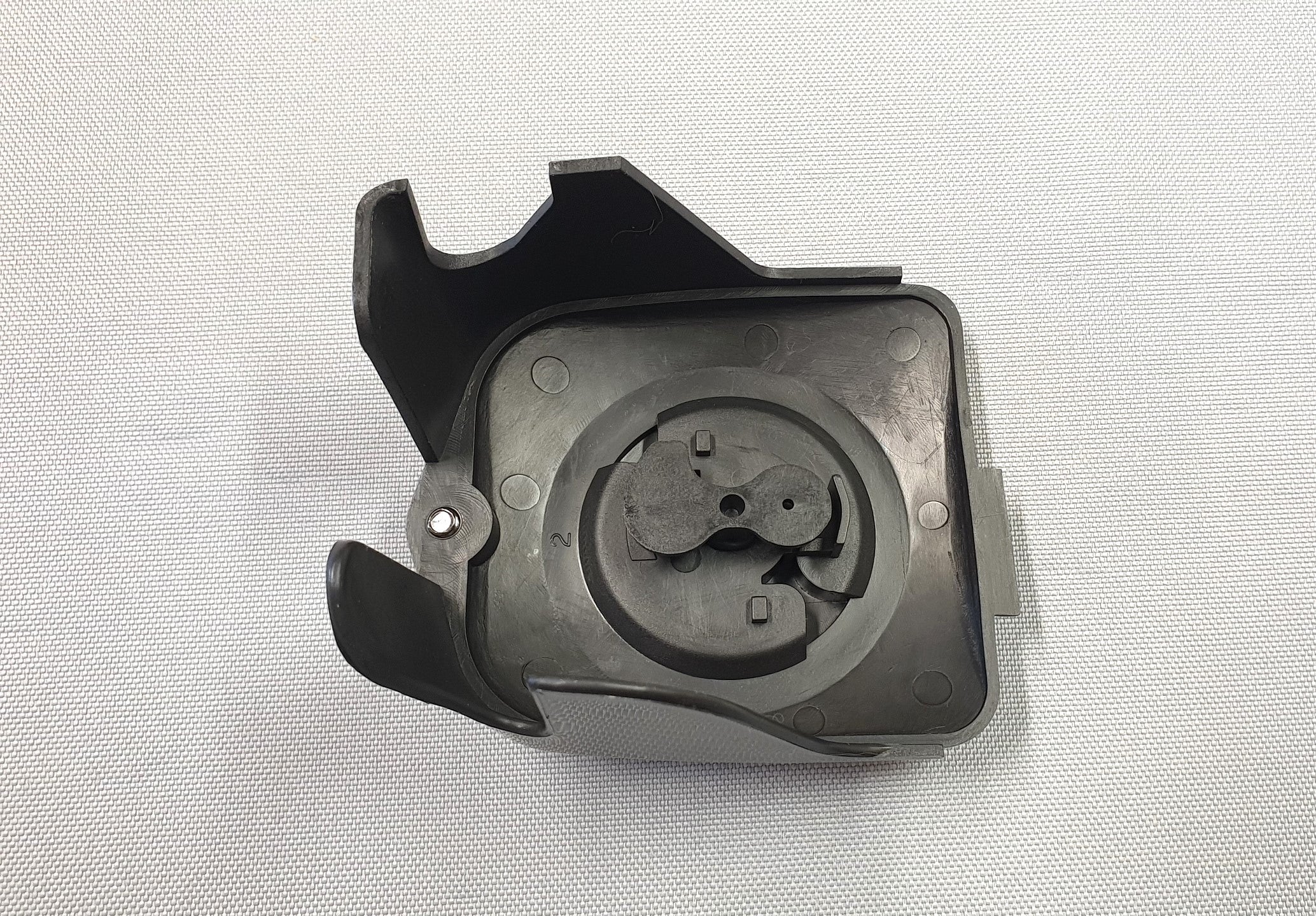 New Genuine Makita 351020320 Air Filter Cover MS230C, MS231C, MS260C, MS260U